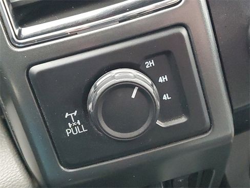 Used 2021 Ford F250 XLT w/ XLT Premium Package image 17