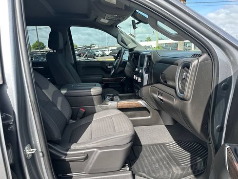Used 2022 GMC Sierra 1500 Elevation w/ X31 Off-Road Package AWD/4WD image 19