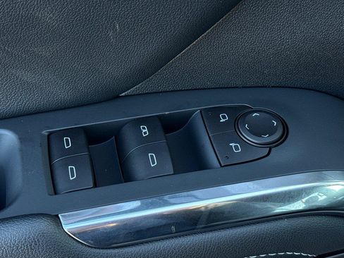 New 2026 Chevrolet Traverse LT w/ Driver Confidence Package image 14