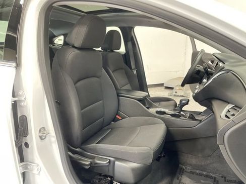Used 2024 Chevrolet Malibu LT FWD image 27
