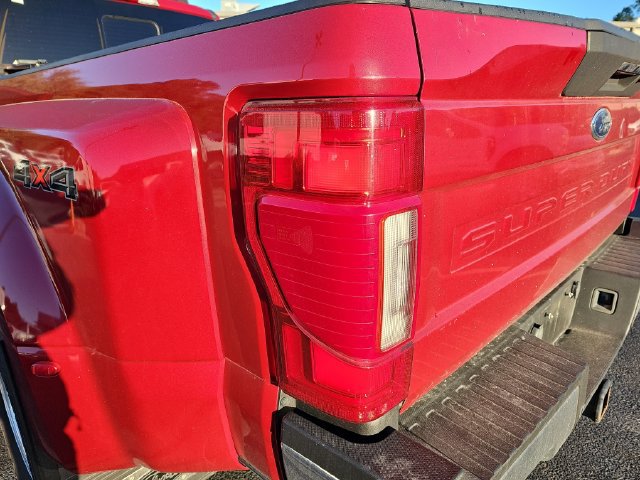 Used 2022 Ford F350 Lariat w/ Lariat Ultimate Package AWD/4WD image 35