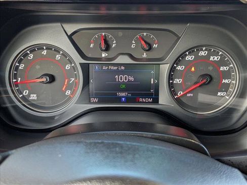 Used 2023 Chevrolet Camaro LT w/ Technology Package image 11