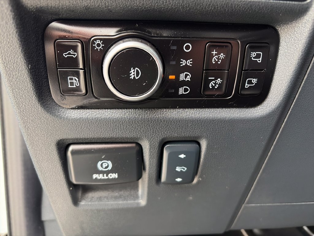 Used 2025 Ford F150 Platinum w/ Equipment Group 702A High AWD/4WD image 29