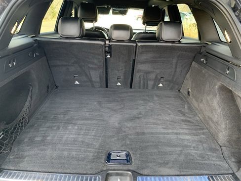 Used 2020 Mercedes-Benz GLC 43 AMG 4MATIC image 35