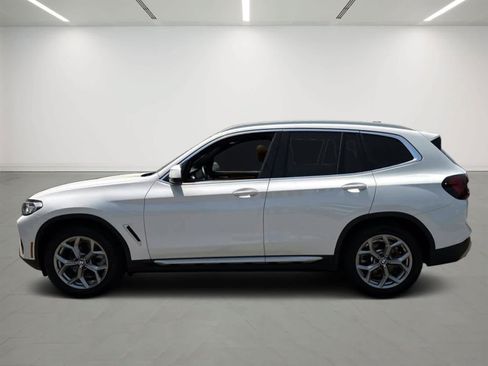 Used 2022 BMW X3 xDrive30i AWD/4WD image 2