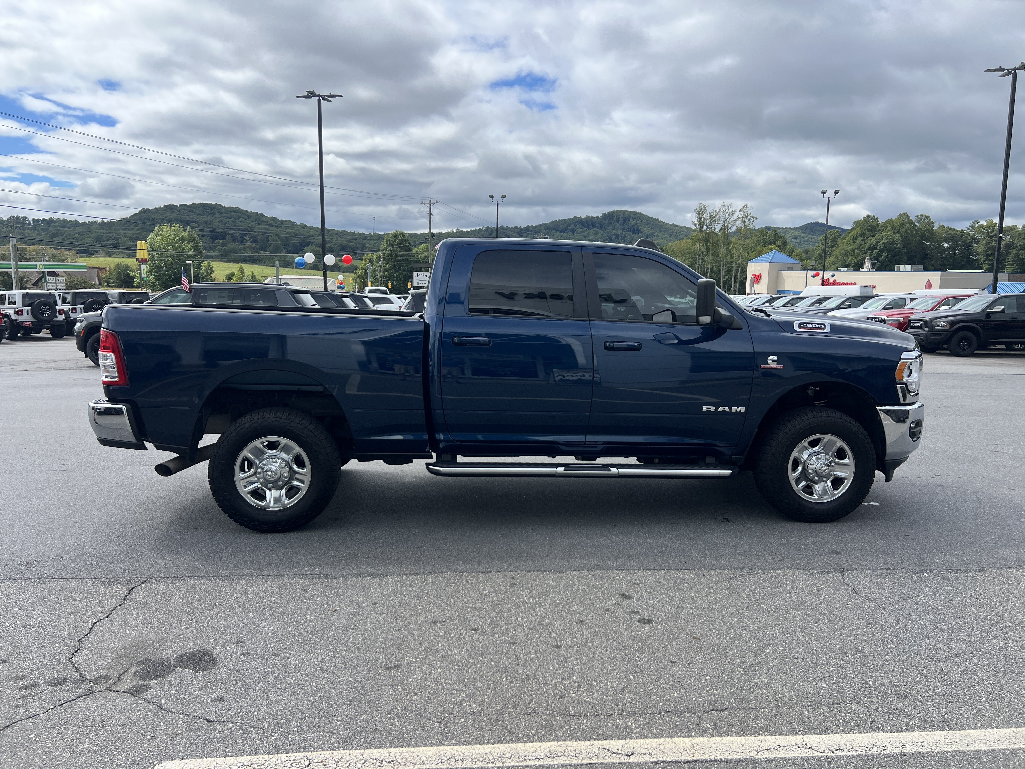 Used 2021 RAM 2500 Big Horn AWD/4WD image 4