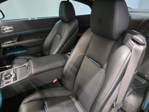 Used 2019 Rolls-Royce Wraith image 8