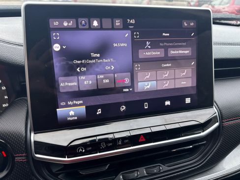 Used 2022 Jeep Compass Trailhawk w/ Trailhawk Convenience Group image 22