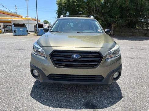 Used 2017 Subaru Outback 2.5i Limited AWD/4WD image 12