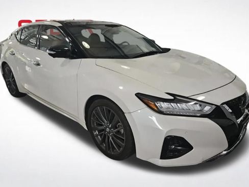 Used 2019 Nissan Maxima Platinum w/ Reserve Package FWD image 5