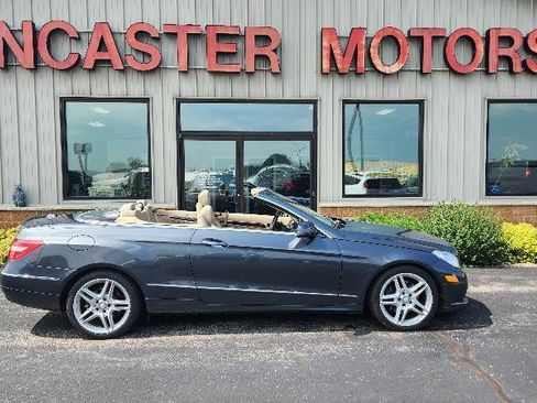 Used 2011 Mercedes-Benz E 350 Cabriolet image 2
