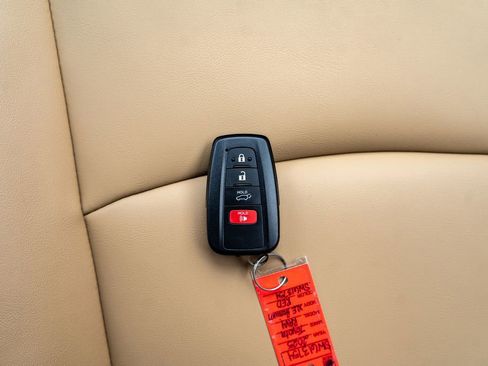 New 2025 Toyota RAV4 XLE Premium image 31