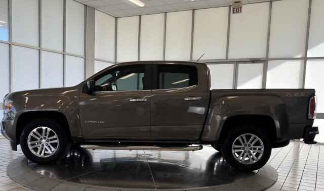 Used 2016 GMC Canyon SLT RWD image 4