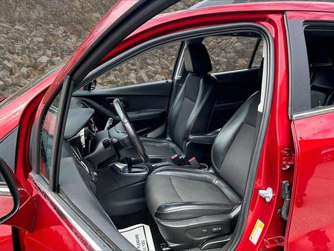 Used 2019 Chevrolet Trax LT w/ LT Convenience Package image 23