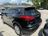 Used 2018 Nissan Rogue Sport S image 5