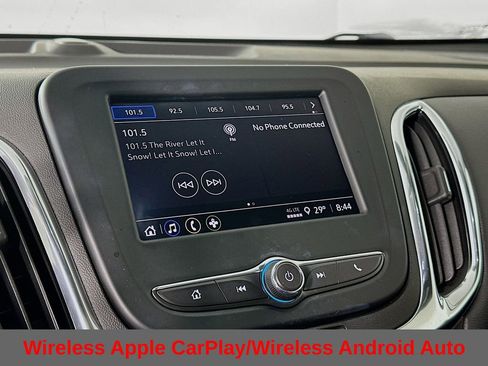 Used 2023 Chevrolet Equinox LT image 21