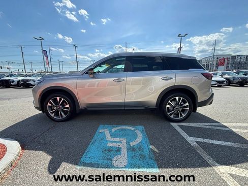 Used 2023 INFINITI QX60 Luxe AWD/4WD image 4