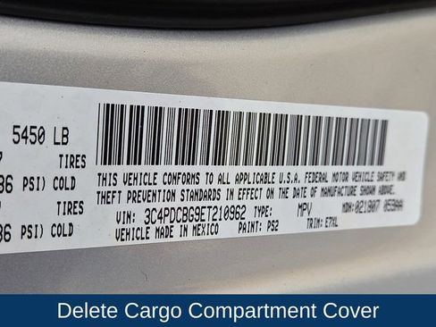 Used 2014 Dodge Journey SXT w/ Flexible Seating Group image 25