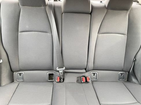 Used 2025 Toyota Corolla LE image 38