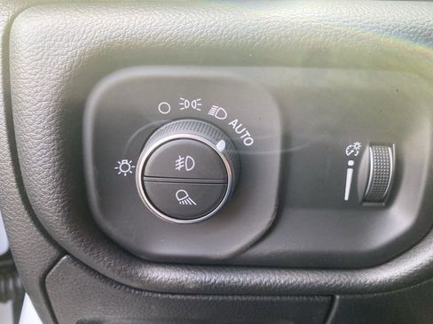 New 2026 RAM 1500 Big Horn w/ Night Edition image 24