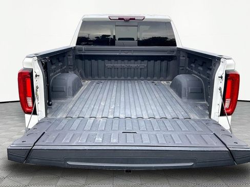 Used 2021 GMC Sierra 1500 Denali w/ Technology Package AWD/4WD image 7