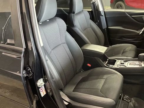 Used 2019 Subaru Forester Premium image 14