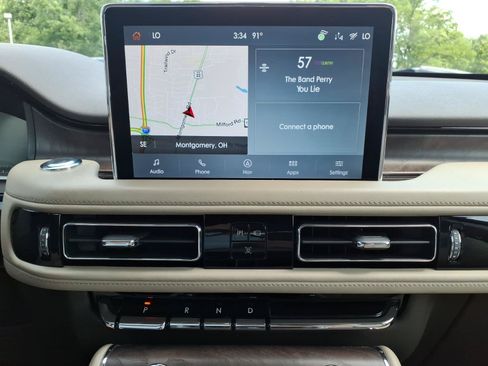 Certified 2023 Lincoln Aviator Reserve w/ Equipment Group 201A AWD/4WD image 20