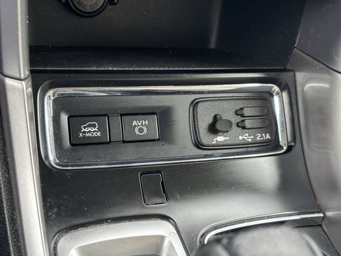 Used 2022 Subaru Ascent Limited image 20