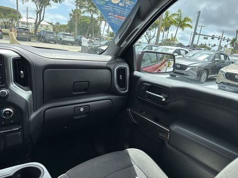Used 2021 Chevrolet Silverado 1500 LT w/ All Star Edition Plus RWD image 15