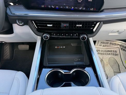 New 2025 Chevrolet Tahoe Premier image 11