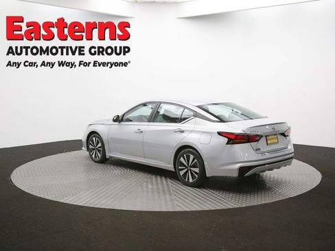 Used 2022 Nissan Altima 2.5 SV image 63