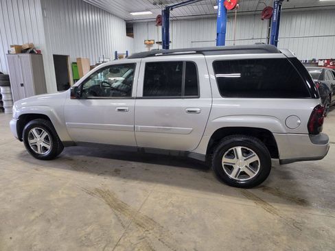 Used 2005 Chevrolet TrailBlazer EXT 4WD w/ LS Preferred Equipment Group image 5