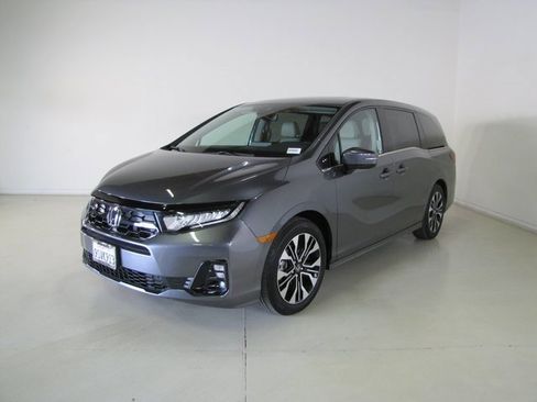 Certified 2025 Honda Odyssey Elite image 1