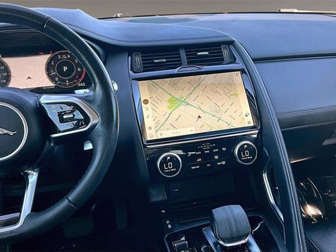 Used 2021 Jaguar E-PACE SE image 9