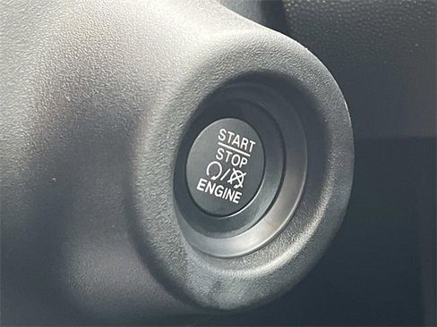 New 2026 RAM ProMaster 3500 w/ Premium Convenience Group image 25