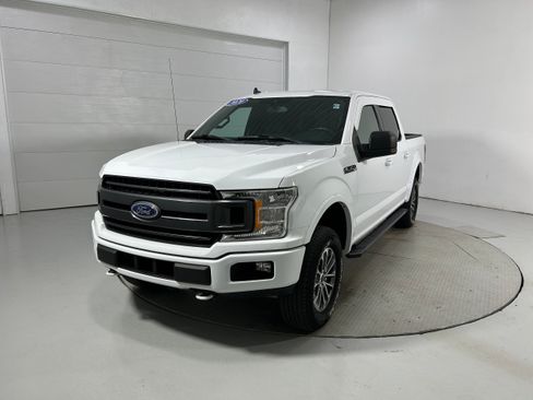 Used 2020 Ford F150 XLT w/ Equipment Group 302A Luxury AWD/4WD image 19