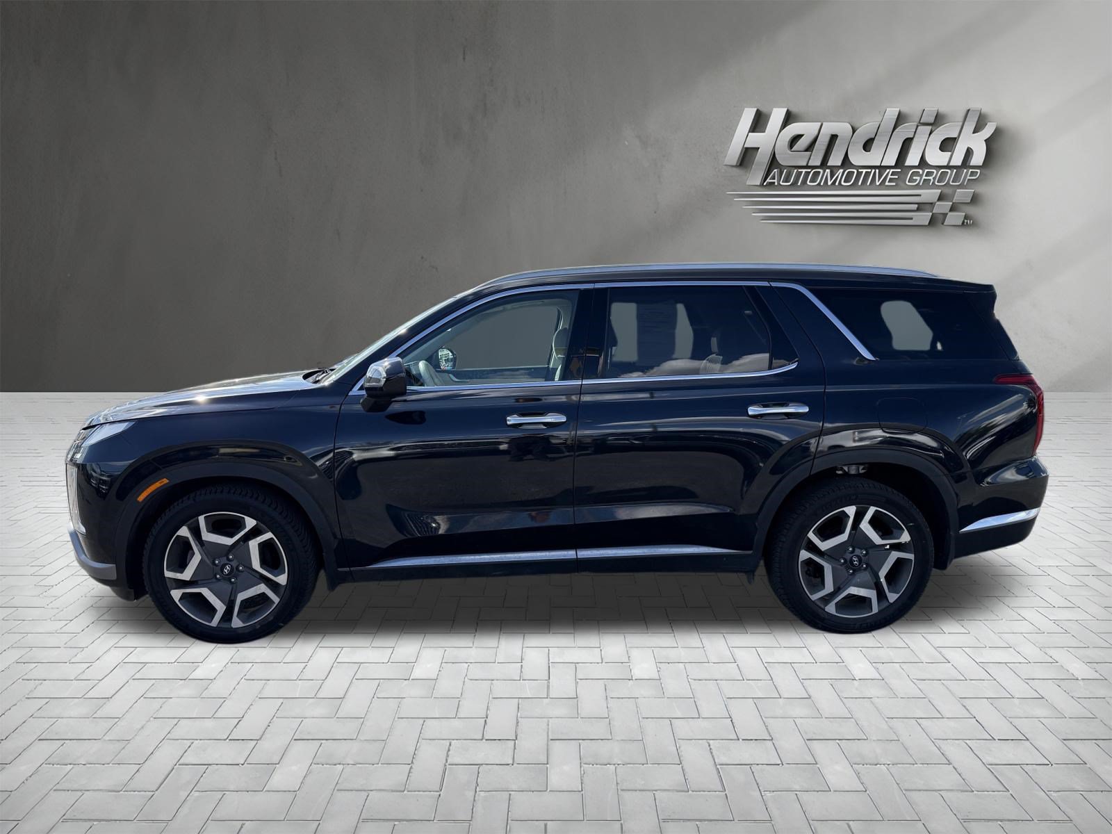 Used 2023 Hyundai Palisade Limited AWD/4WD image 8