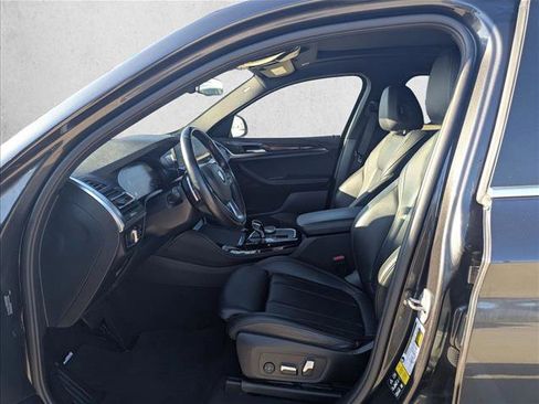 Used 2023 BMW X4 xDrive30i w/ Parking Assistance Package image 10