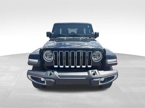 Used 2019 Jeep Wrangler Unlimited Sahara AWD/4WD image 8
