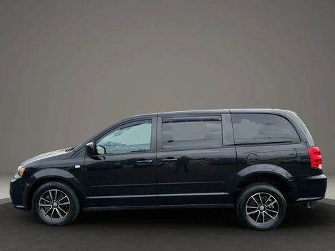 Used 2014 Dodge Grand Caravan SXT FWD image 10