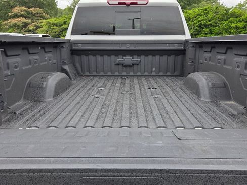 Certified 2025 Chevrolet Silverado 2500 LT w/ Trail Boss Package AWD/4WD image 9