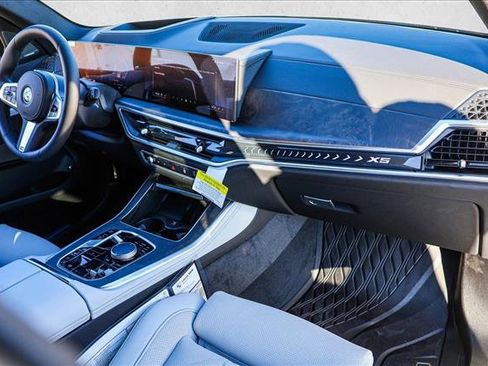 New 2026 BMW X5 xDrive50e w/ M Sport Package image 23