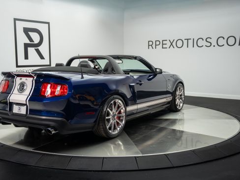 Used 2012 Ford Mustang Shelby GT500 w/ Electronics Pkg RWD image 16