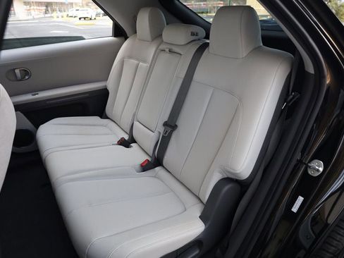 Used 2023 Hyundai Ioniq 5 SEL image 17