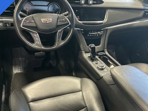 Used 2023 Cadillac XT5 Premium Luxury image 6