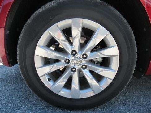 Used 2018 Buick Envision Essence FWD image 5