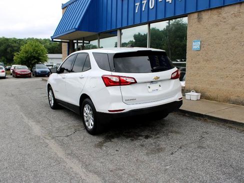 Used 2019 Chevrolet Equinox LS image 6