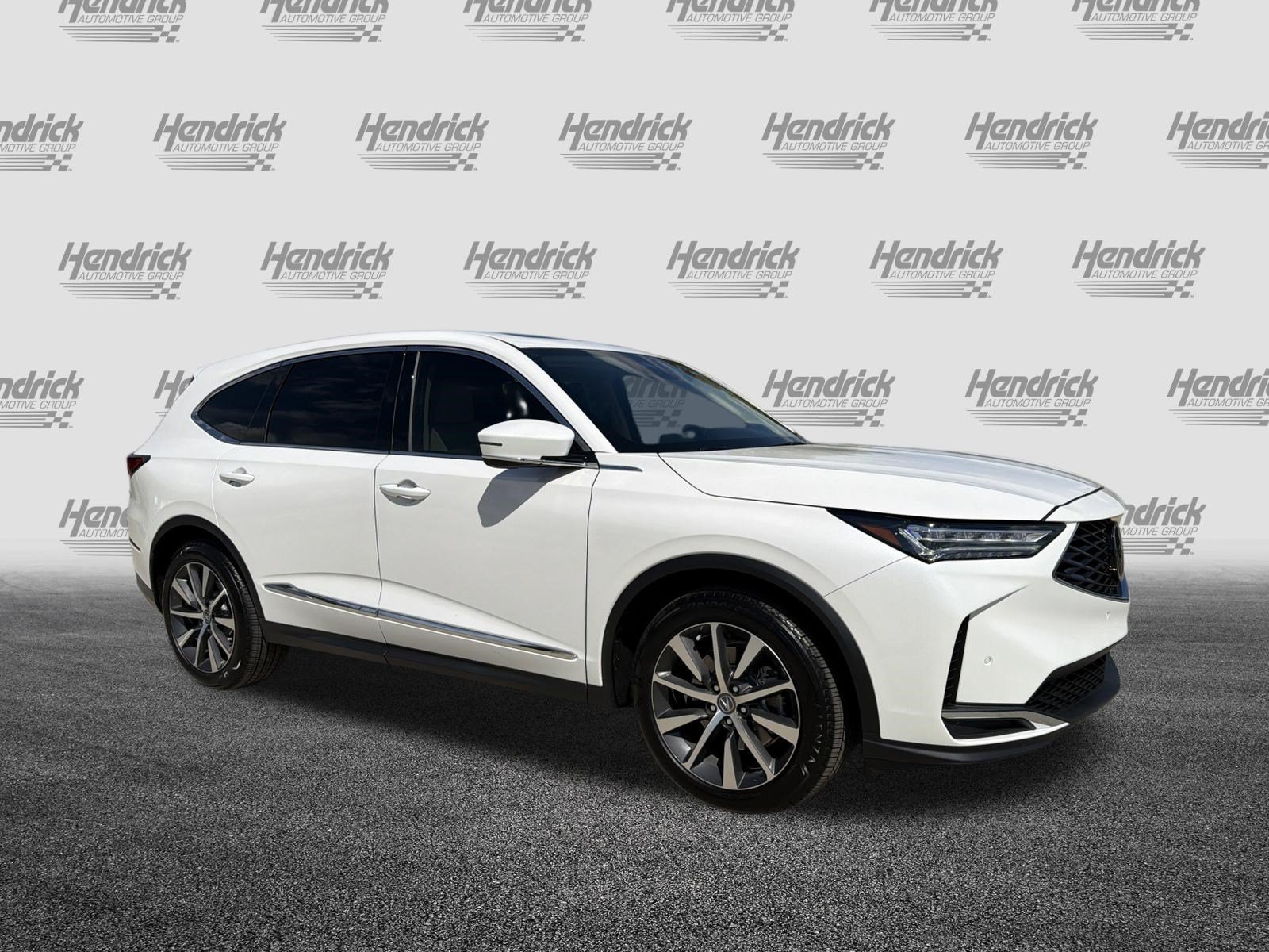 Certified 2026 Acura MDX w/ Technology Package AWD/4WD image 2