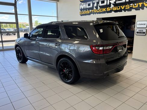 Used 2020 Dodge Durango R/T w/ Blacktop Package AWD/4WD image 2