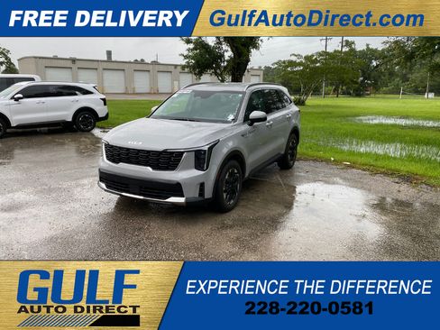 Used 2025 Kia Sorento S FWD image 3